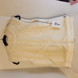 Zyia Active Cream Hooded Teddy Vest size L NWT